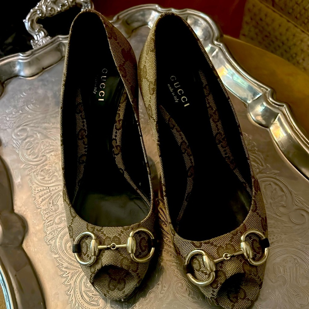 Gucci Old Hollywood heels